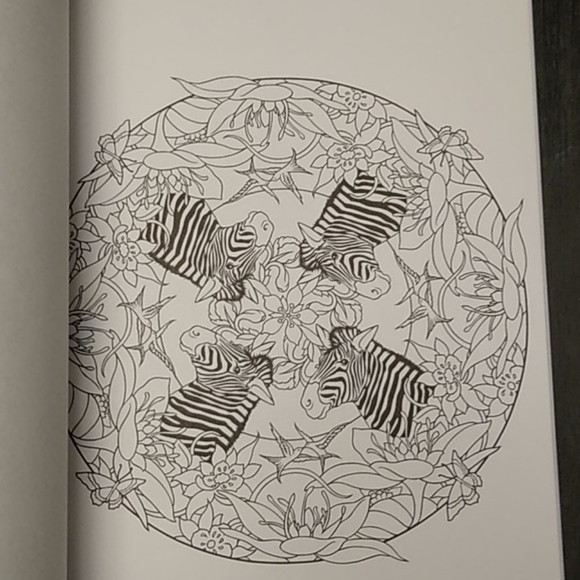 Mandala adult coloring book - Picture 16 of 16